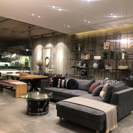 Amazing Semi-Basement Art Apartment Easy Walk To Nafplio Centre Экстерьер фото